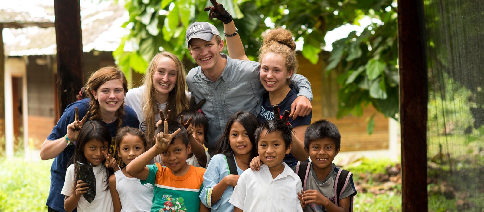 ecuador-high-school-community-service-program-2.jpg